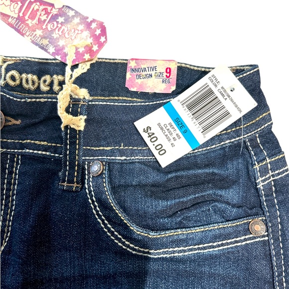 NWT Wallflower Denim Skirt size 9 Regular - Picture 3 of 4